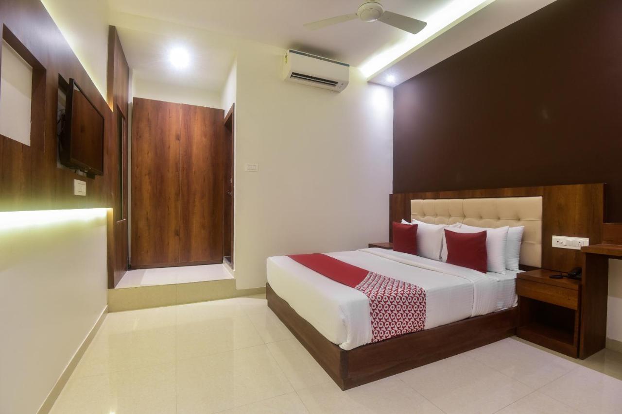 Отель Oyo Shubham Residency Bhiwandi Экстерьер фото